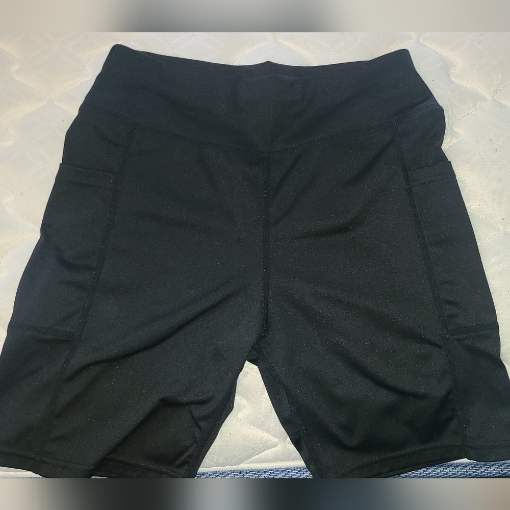 Medium black biker shorts new without tags